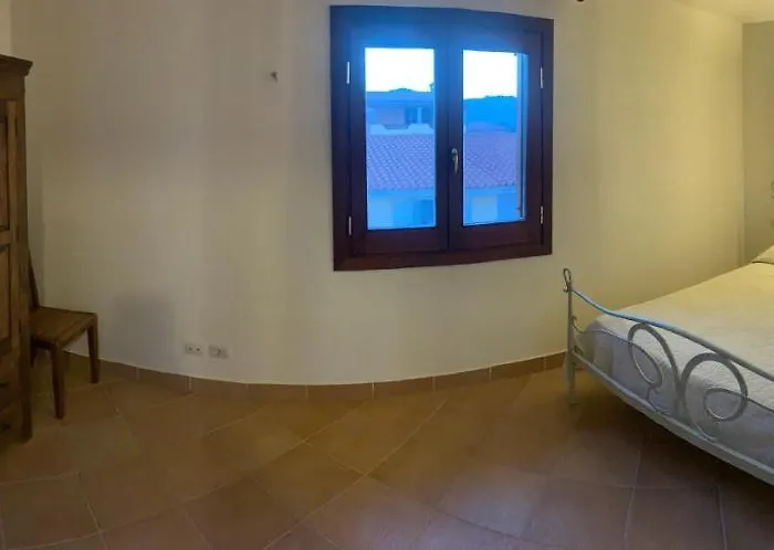 Bella Vista Su Tavolara 公寓
