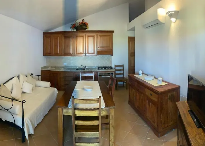 Bella Vista Su Tavolara 公寓