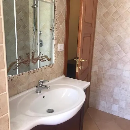 Bella Vista Su Tavolara Apartment