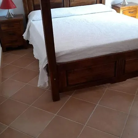 Bella Vista Su Tavolara Apartment