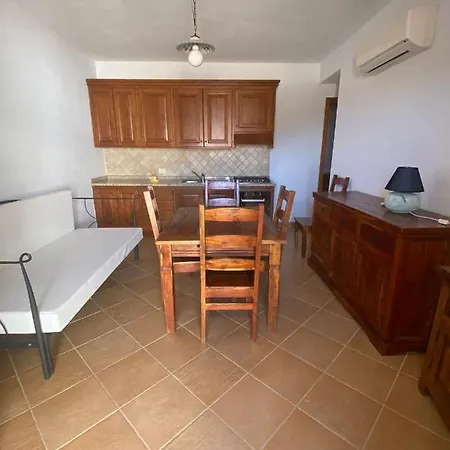 Bella Vista Su Tavolara Apartment