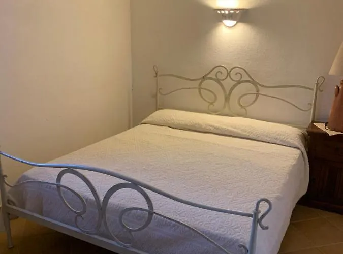 Bella Vista Su Tavolara